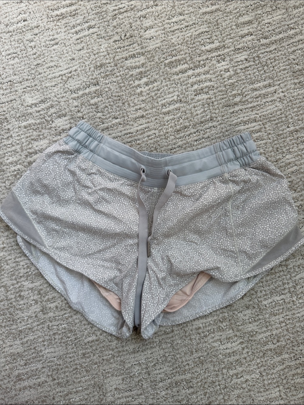 lululemon athletica Light Gray Athletic Running Shorts with Inner Liner